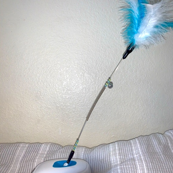 Cat toy - Picture 1 of 3